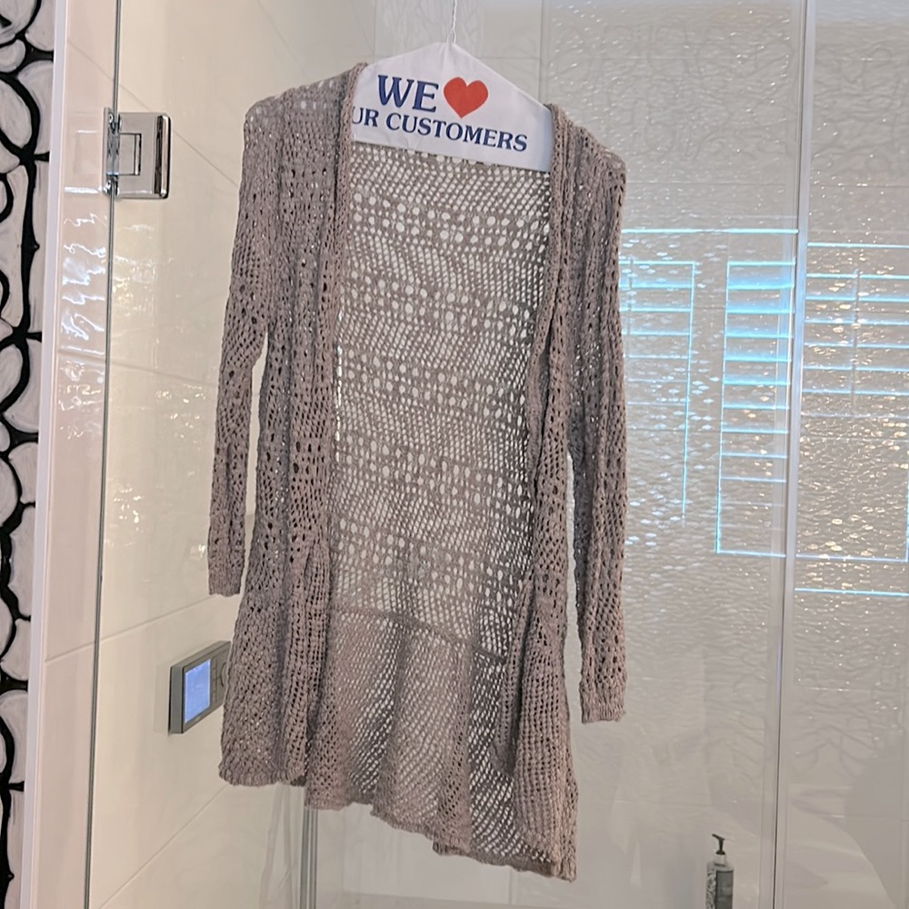 Maurice’s crochet sweater. Size M. Dark tan color. Excellent condition.